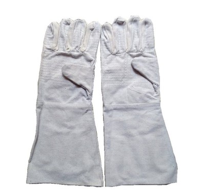 Long canvas gloves